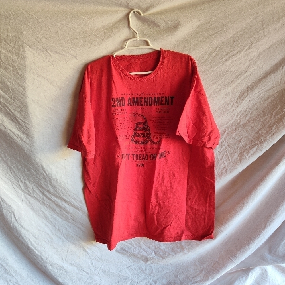 Men's shirt 2nd amendment no tag